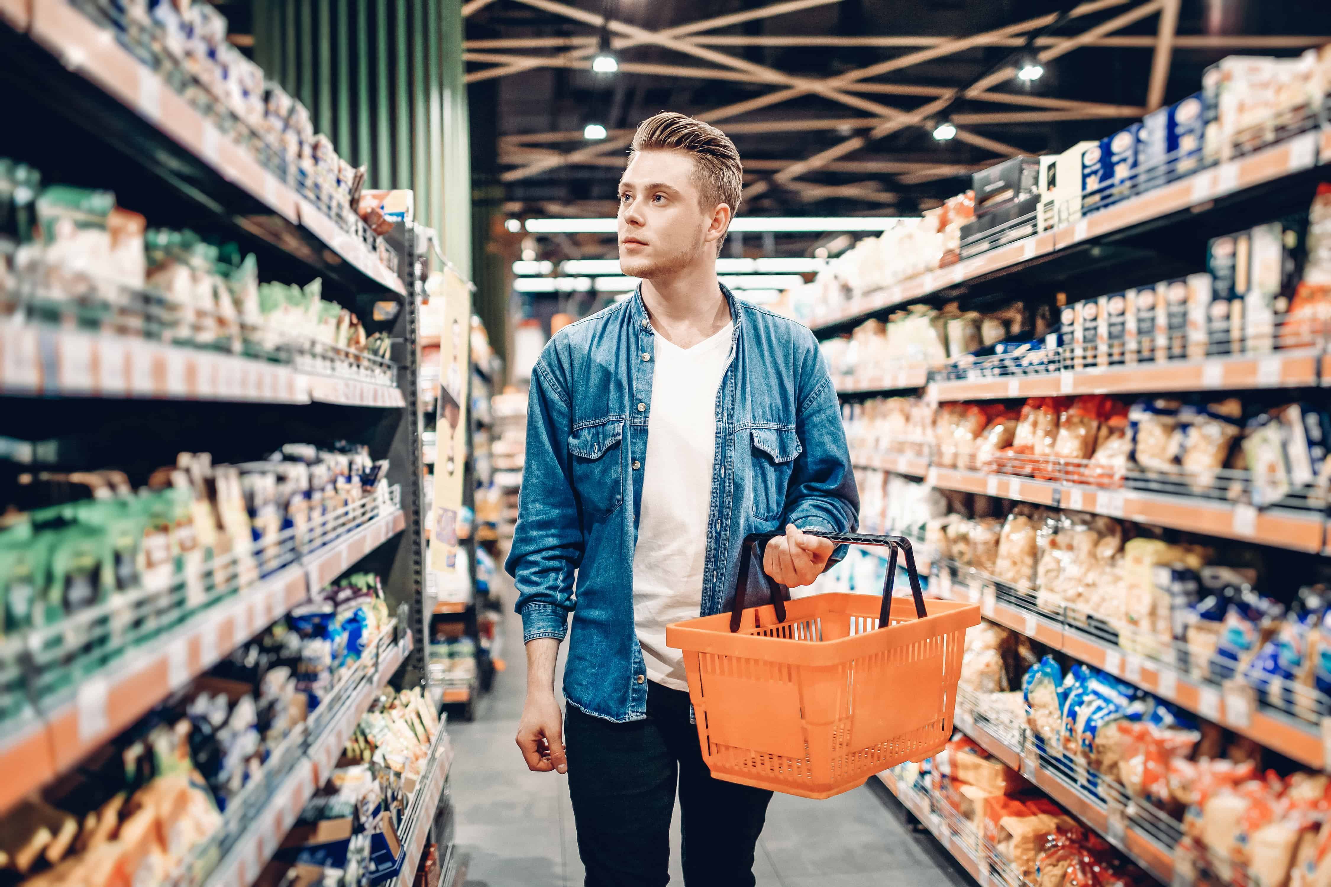 How to Curb Impulsive Spending and Live Wisely